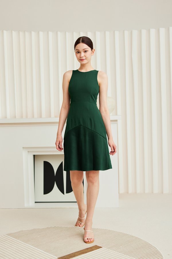 Keira Pleated Dress in Forest Green
